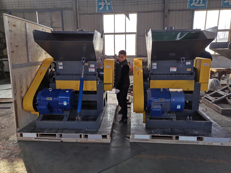 柴油塑料粉碎机