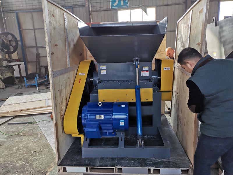 柴油塑料粉碎机