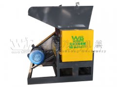 塑料粉碎机轴承过热怎么解决